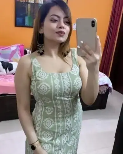 Call Girl in East Lungdar